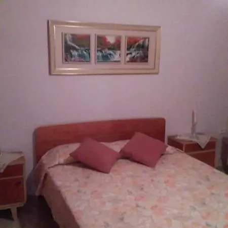 Apartment C&s (christe) Vlorë
