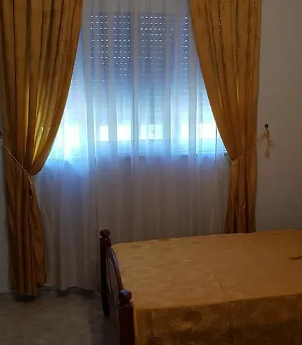 C&s アパート Vlorë